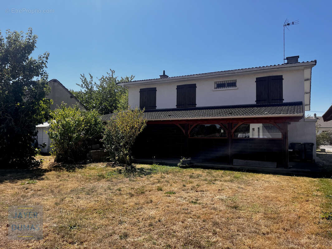 Maison à SAINT-GERMAIN-DU-PLAIN