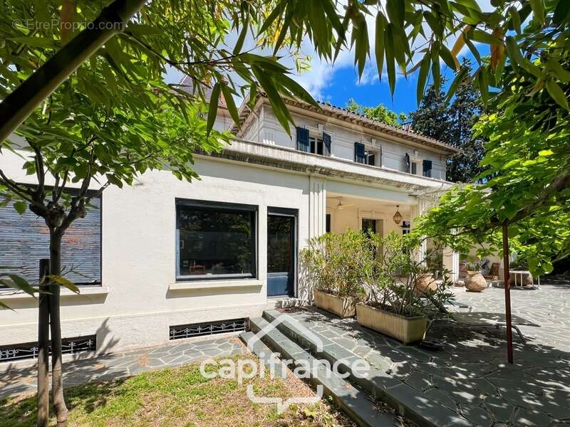 Maison à MARSEILLE-11E