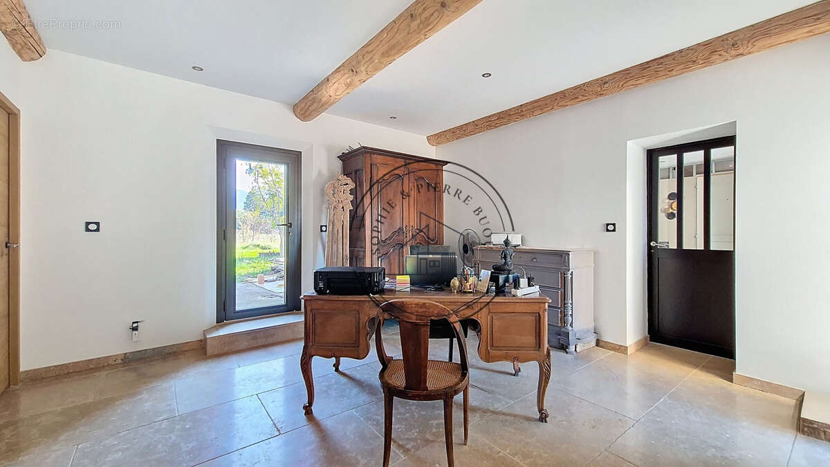 Maison à CHEVAL-BLANC