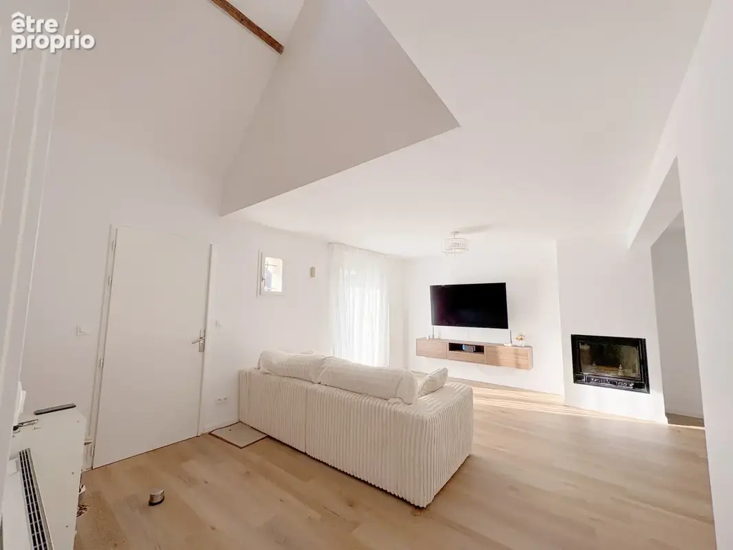 Belle maison traditionnelle sur sous sol total 5 chambres ! - photo 6