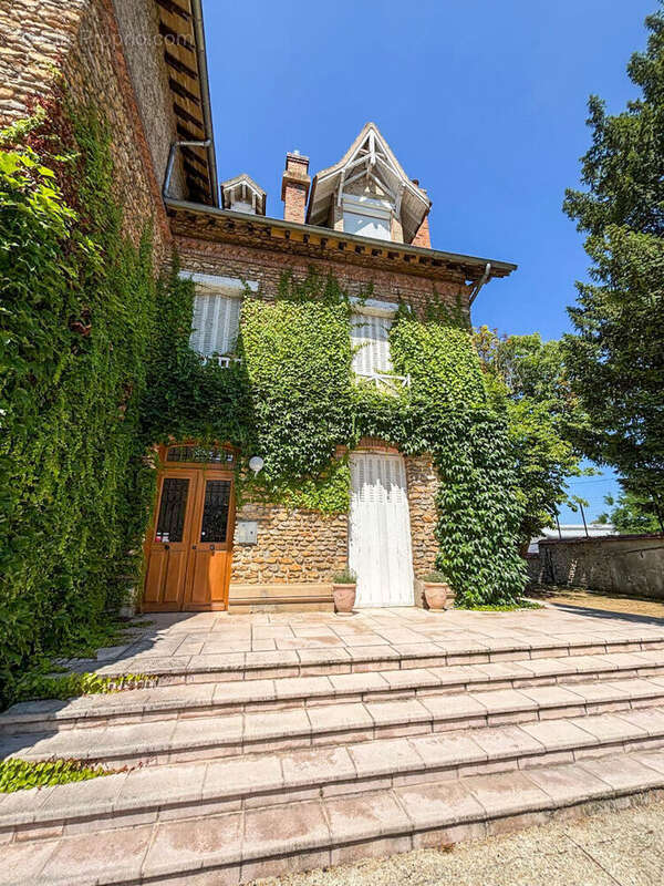 Appartement à MELUN