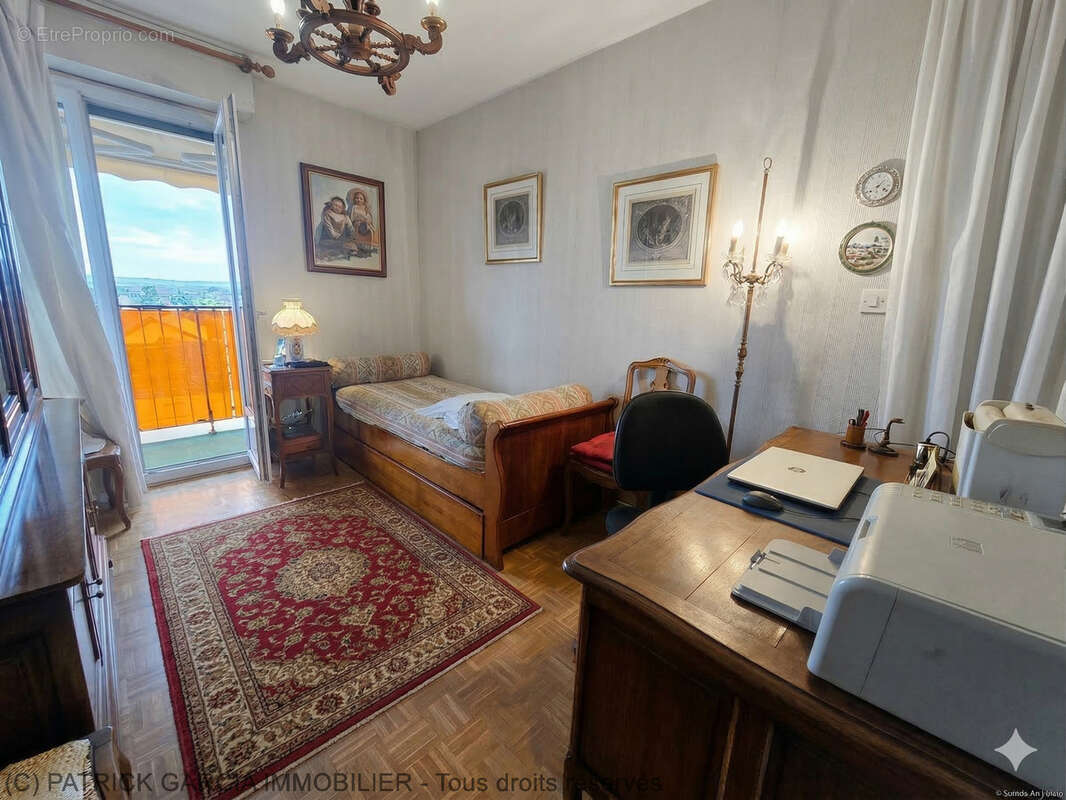 Auxerre   Secteur Rue Renoir   Appartement familial lumineux avec balcon et ascenseur - photo 8