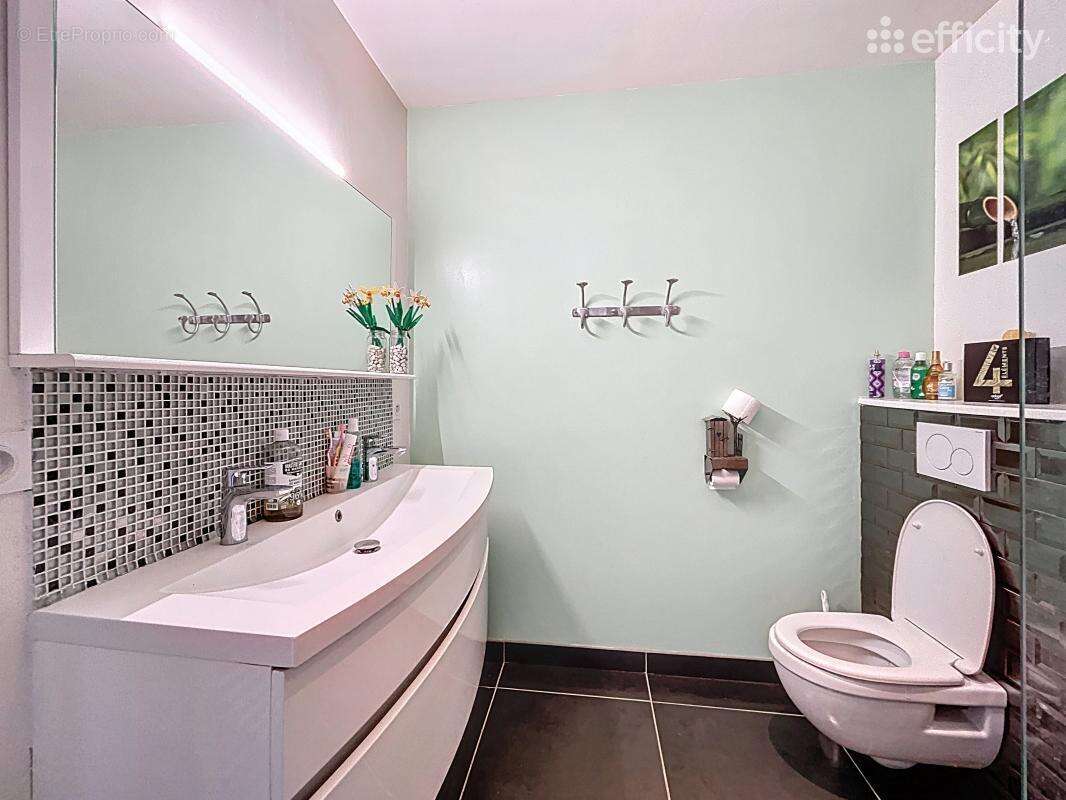 Maison à SAINT-QUENTIN-SUR-ISERE