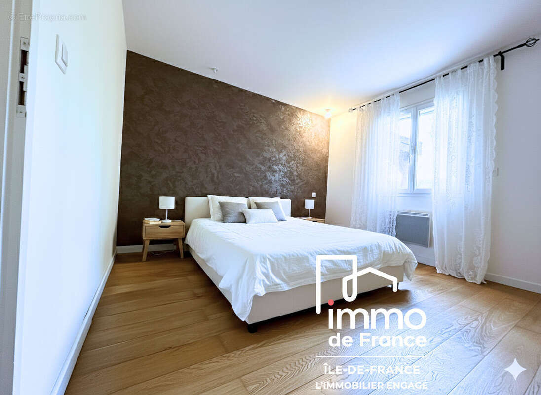 Appartement à PARIS-11E