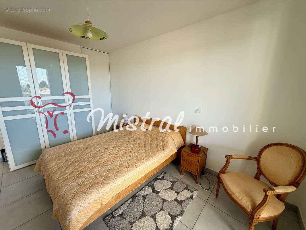***SOUS OFFRE MISTRAL ****Appartement P2 avec parking et garage proche centre ville AIGUES-MORTES - photo 8