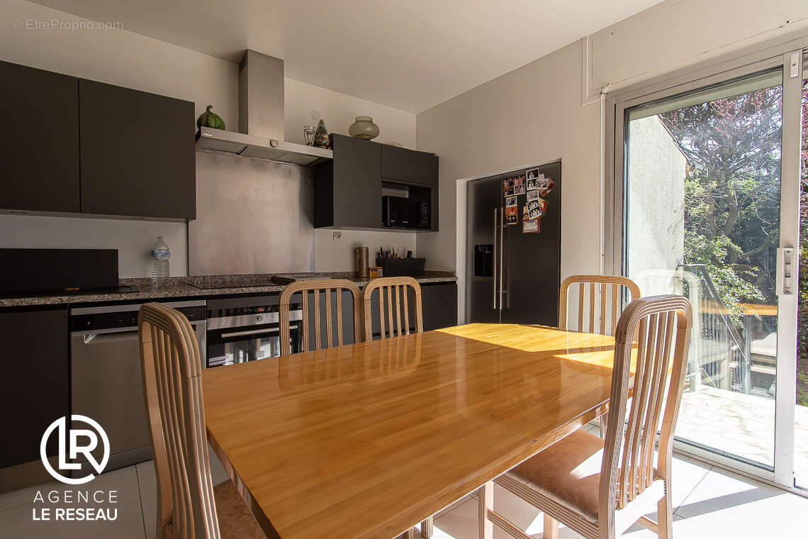 Maison à RUEIL-MALMAISON