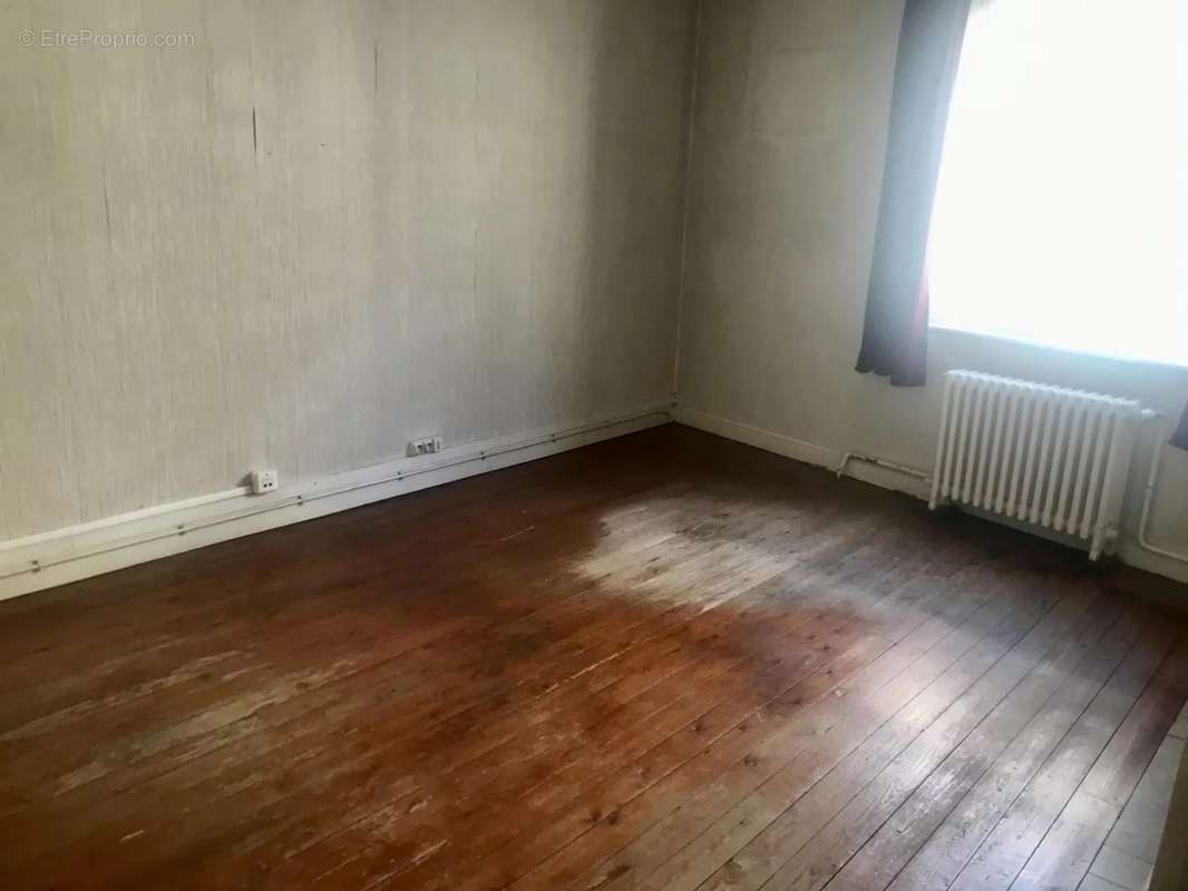 Maison à LE CATEAU-CAMBRESIS