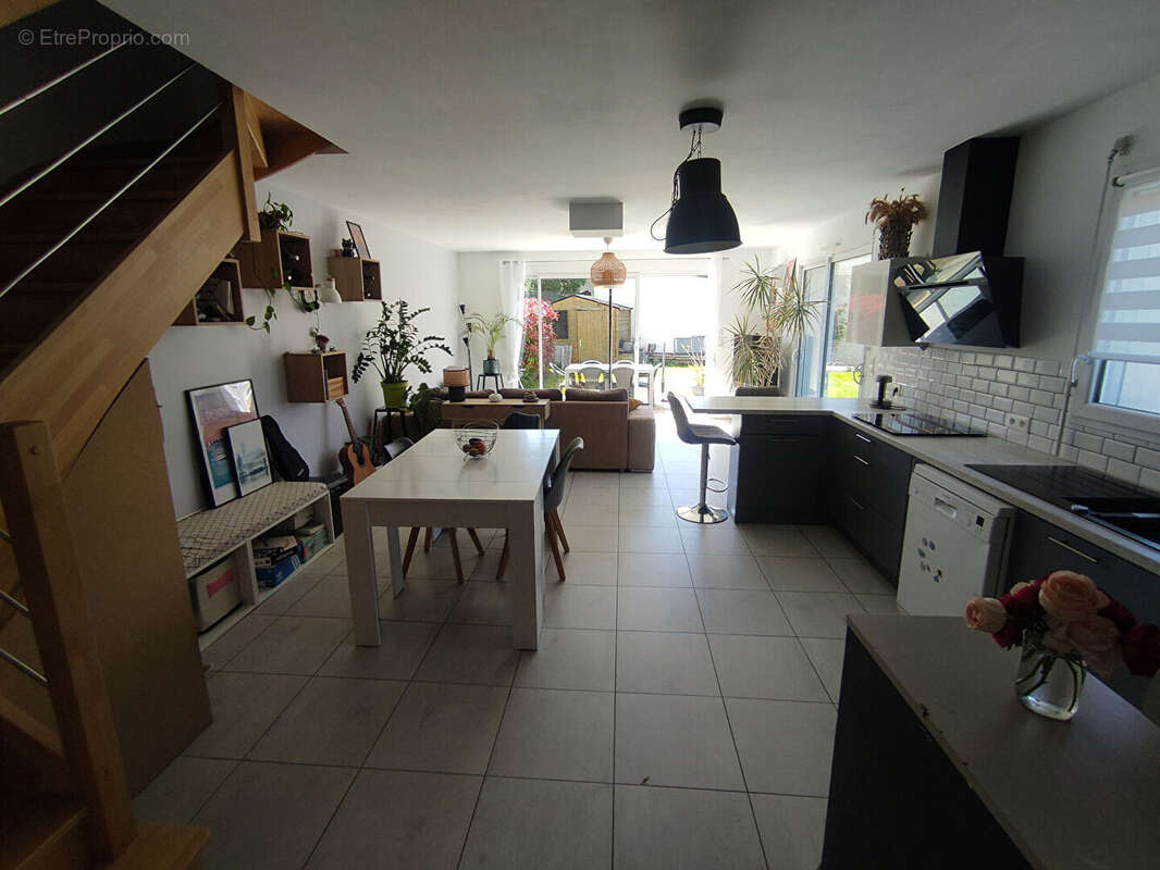 Maison à BESNE