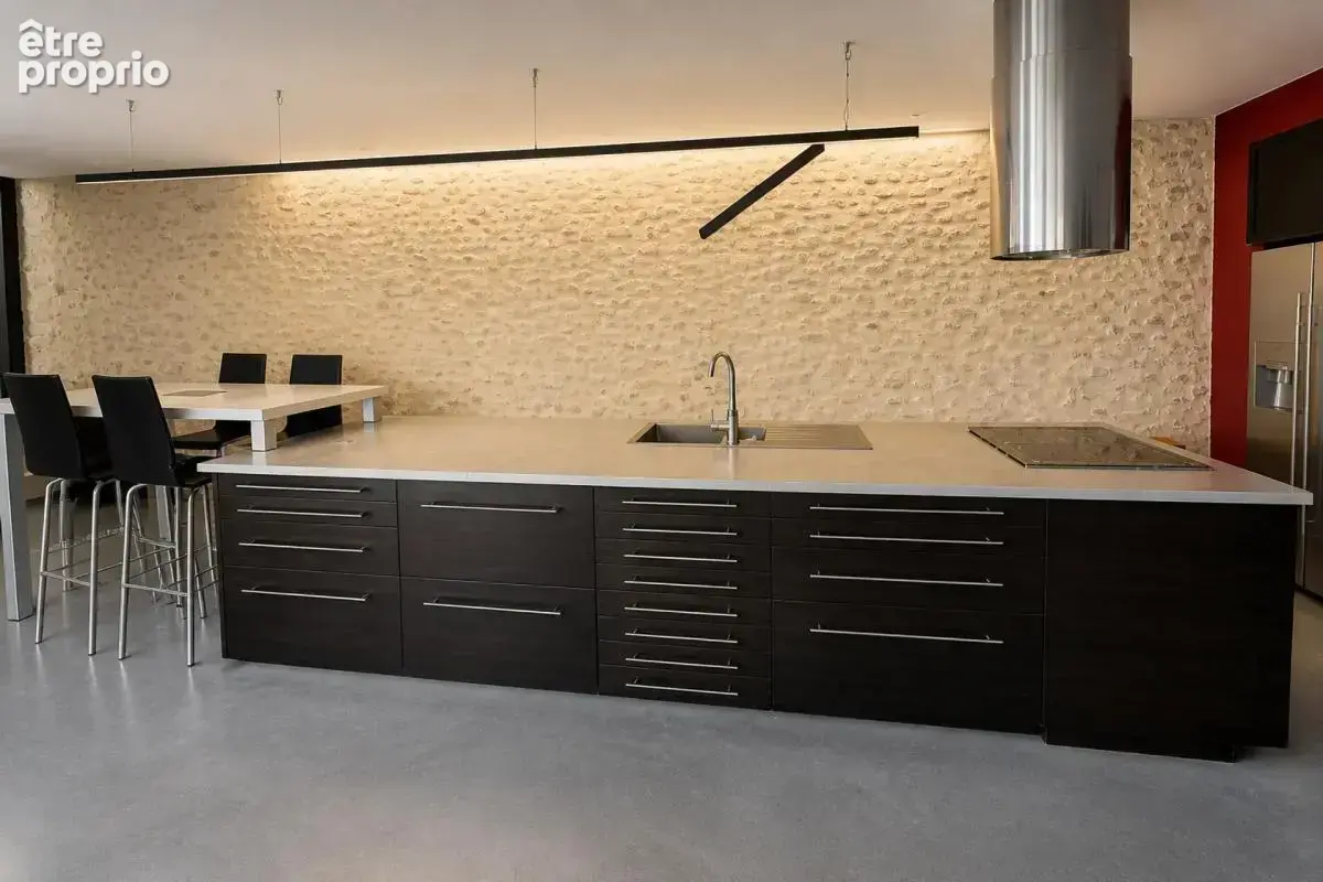 Maison de 8 pièces de 194 m² à Villeneuve-sur-Auvers - photo 8