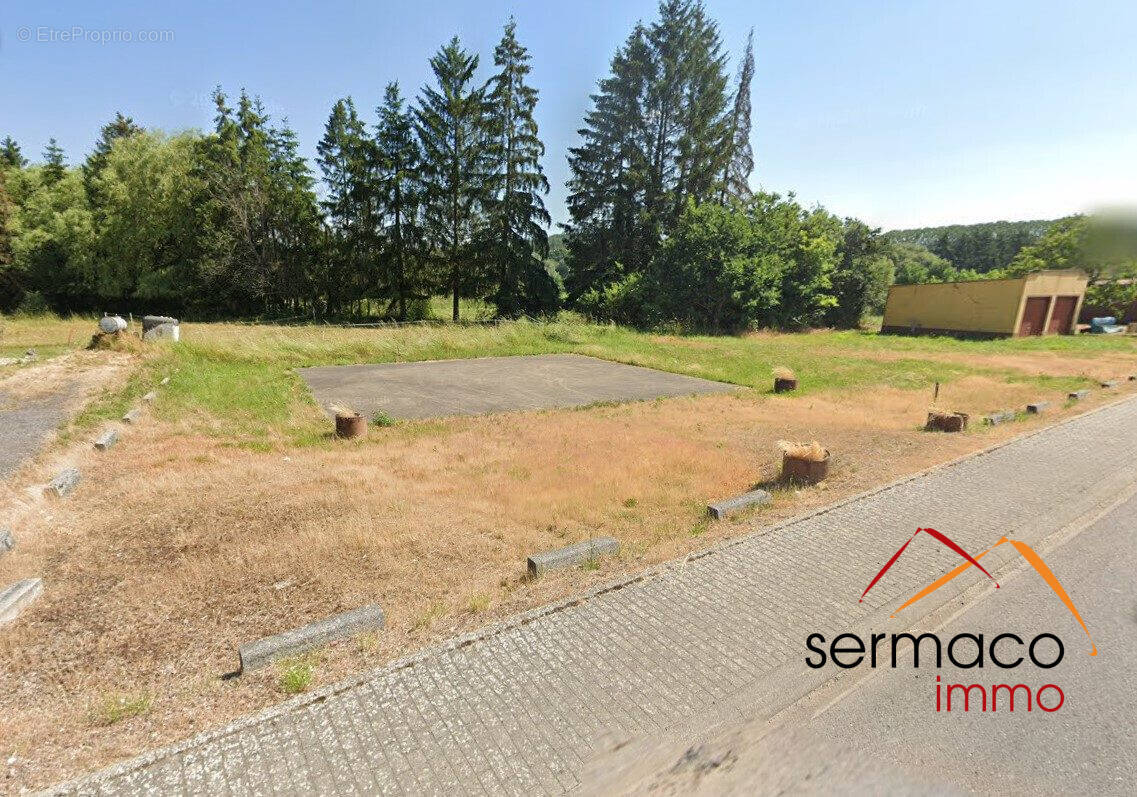 terrain à construire 3 parcelles avec garages - Terrain à BLIES-EBERSING