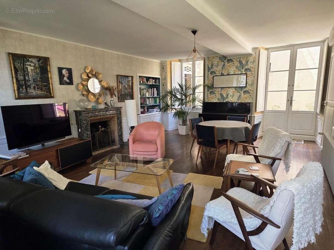 Maison 219 m² à Chateau-Gontier  - photo 5