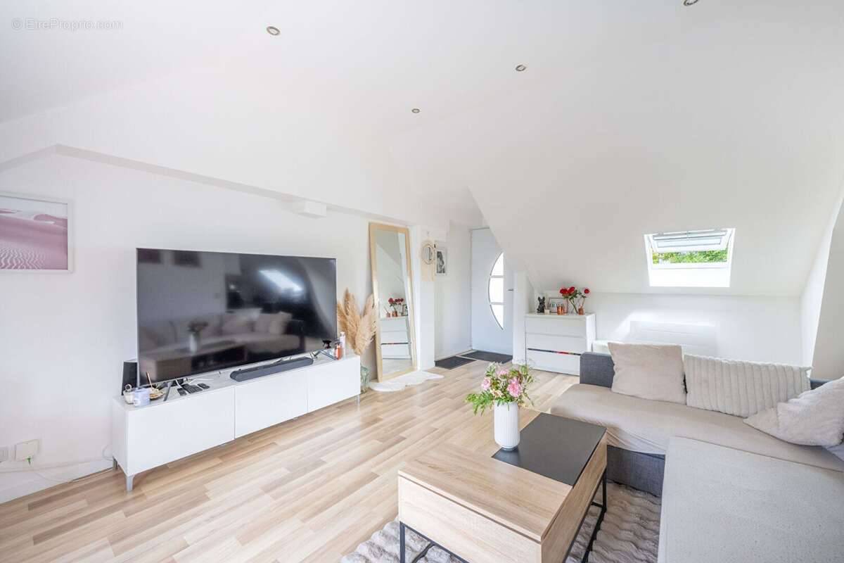 Appartement à SERAINCOURT