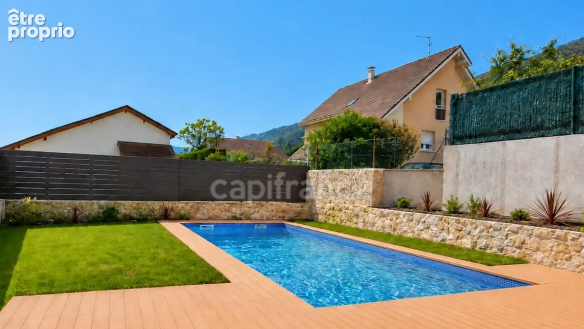 Maison à CROZET