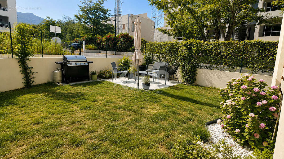 T2 avec jardin et terrasse au coeur de Lucciana - photo 2