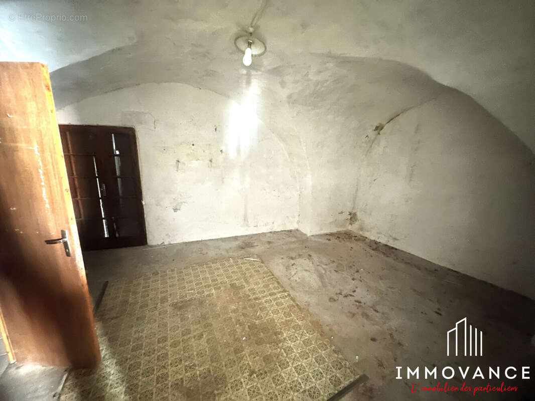 Maison à SAINT-THEODORIT