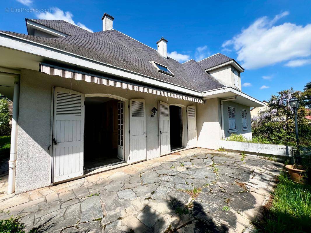 Maison à FRANCHEVILLE