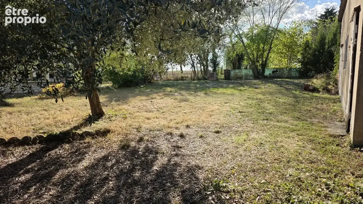 Terrain à SENNECEY-LES-DIJON