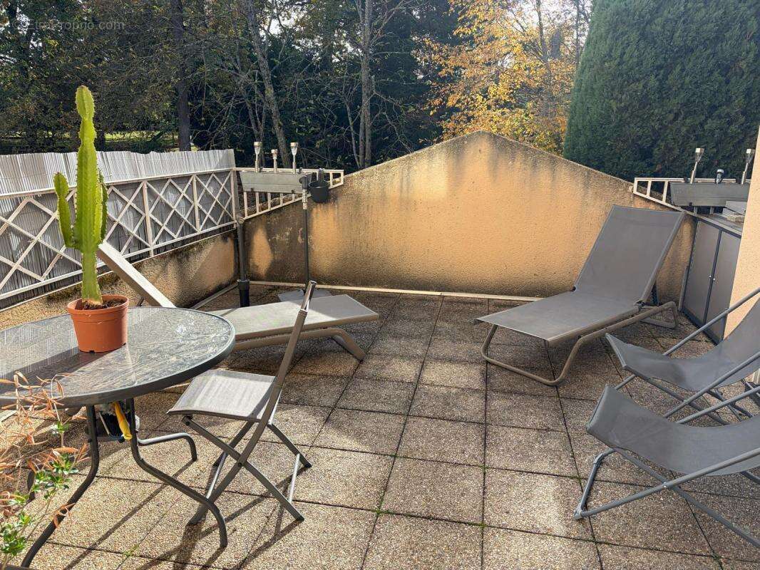 Appartement à RAMONVILLE-SAINT-AGNE