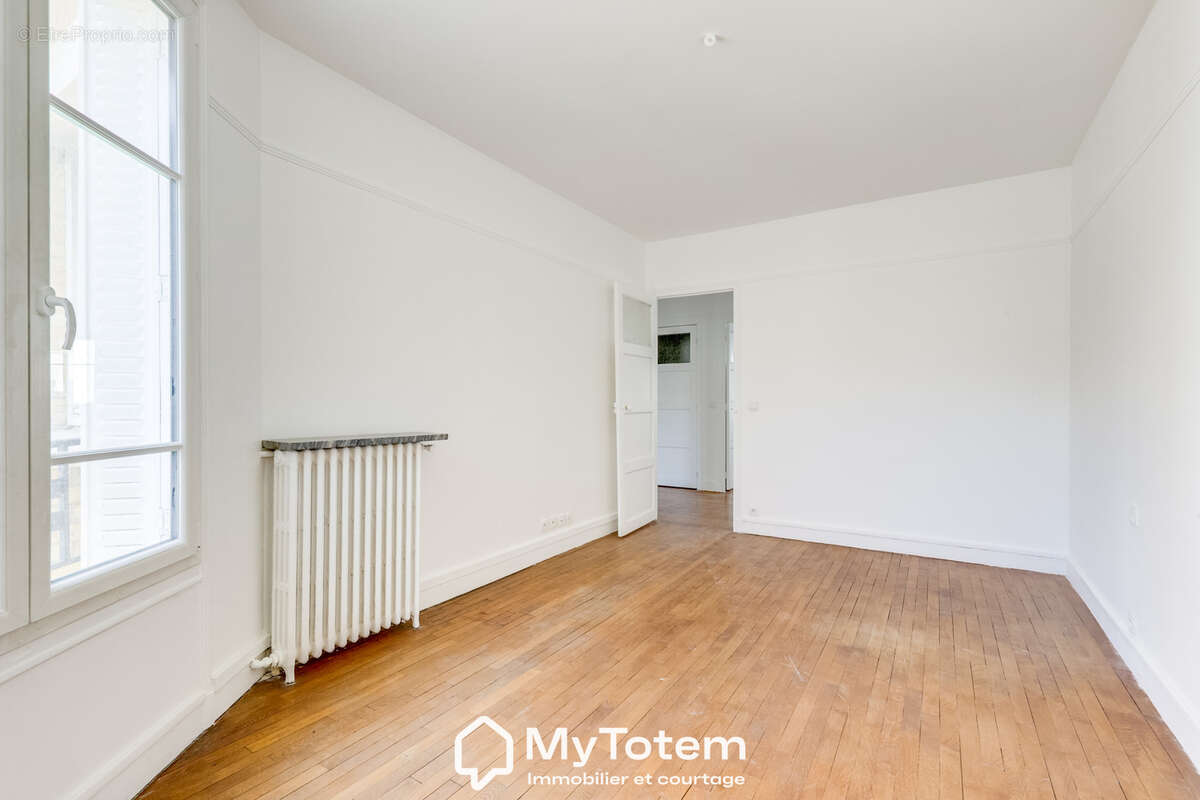 Appartement à LEVALLOIS-PERRET