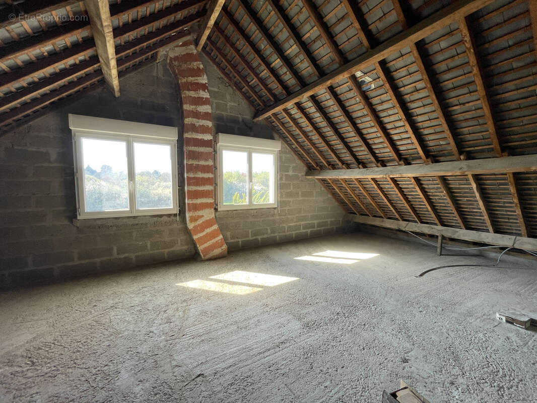 Maison à SOULAINES-SUR-AUBANCE