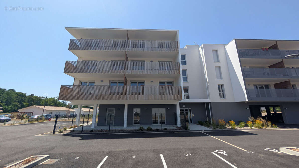 Trsè bel appartement T2  à Mont de Marsan de 43.29 m2 - photo 7