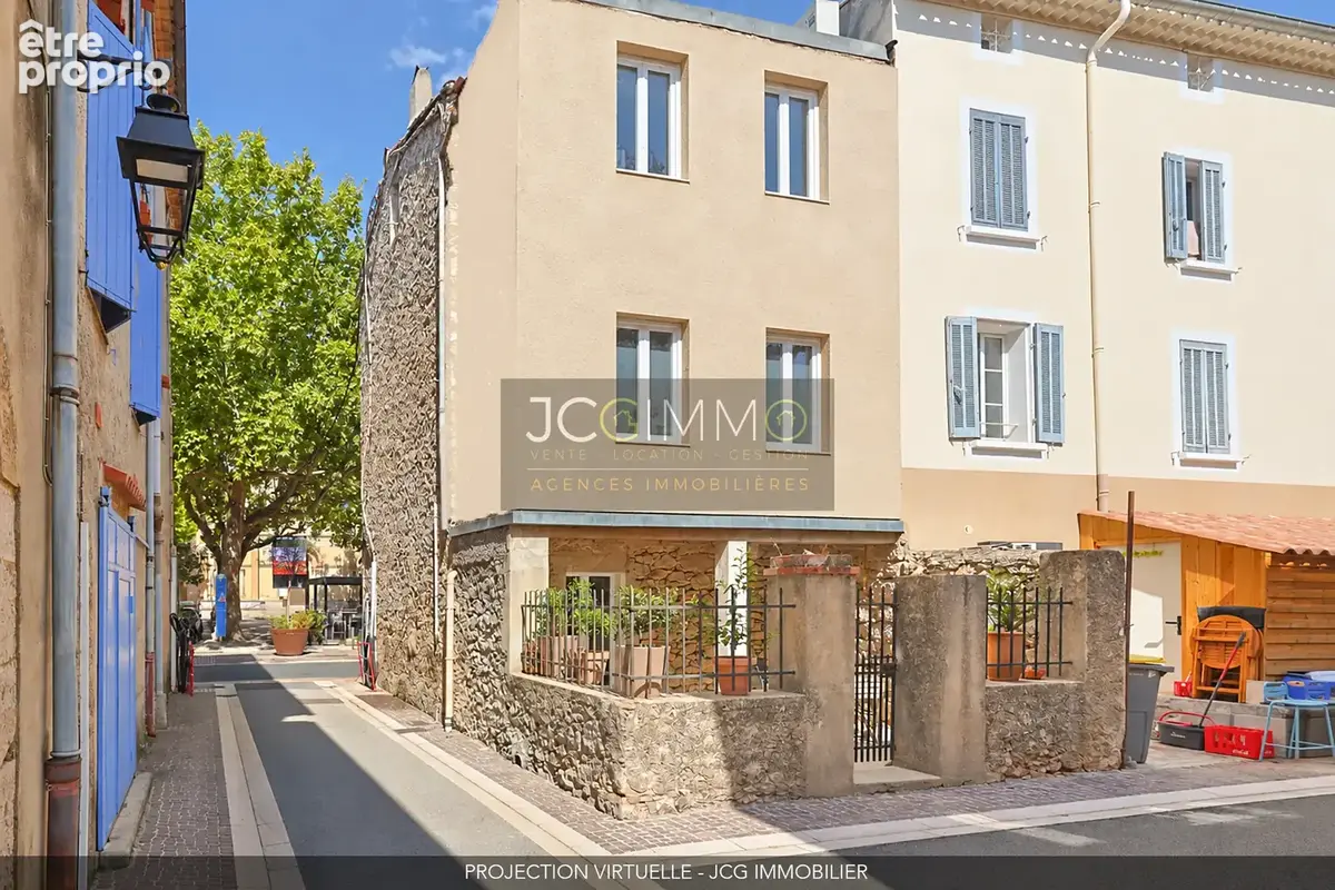 Maison T7 rénovée + Remise + Cour extérieur - photo 2