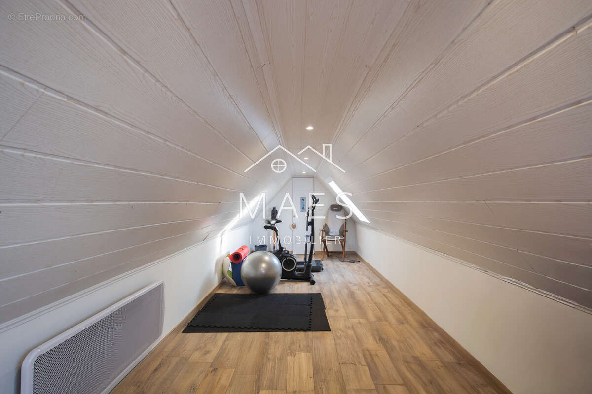 Maison à WAMBRECHIES