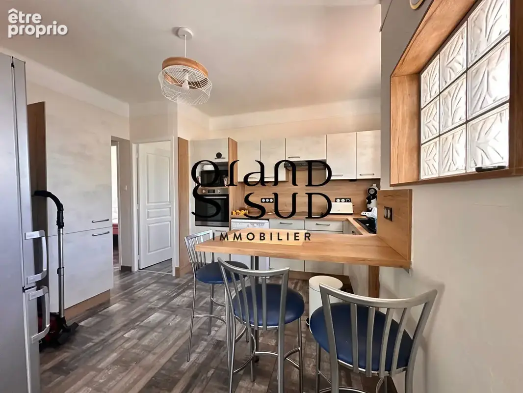 Appartement T3 avec terrasse en plein coeur du Grau-du-Roi - photo 8