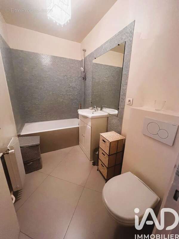 Photo 8 - Appartement à PARIS-18E