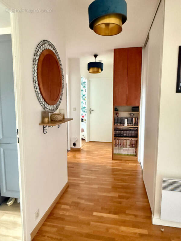 Appartement à COLOMBES