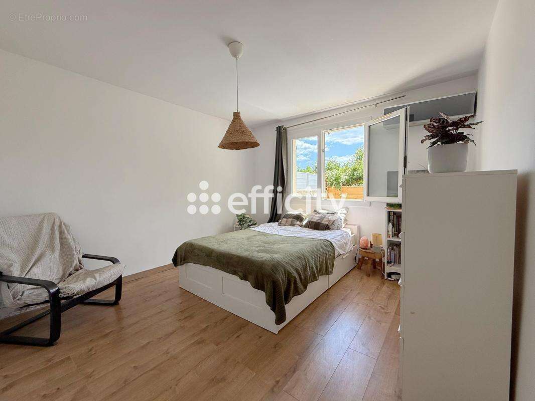 Appartement à VILLENEUVE-LES-MAGUELONE
