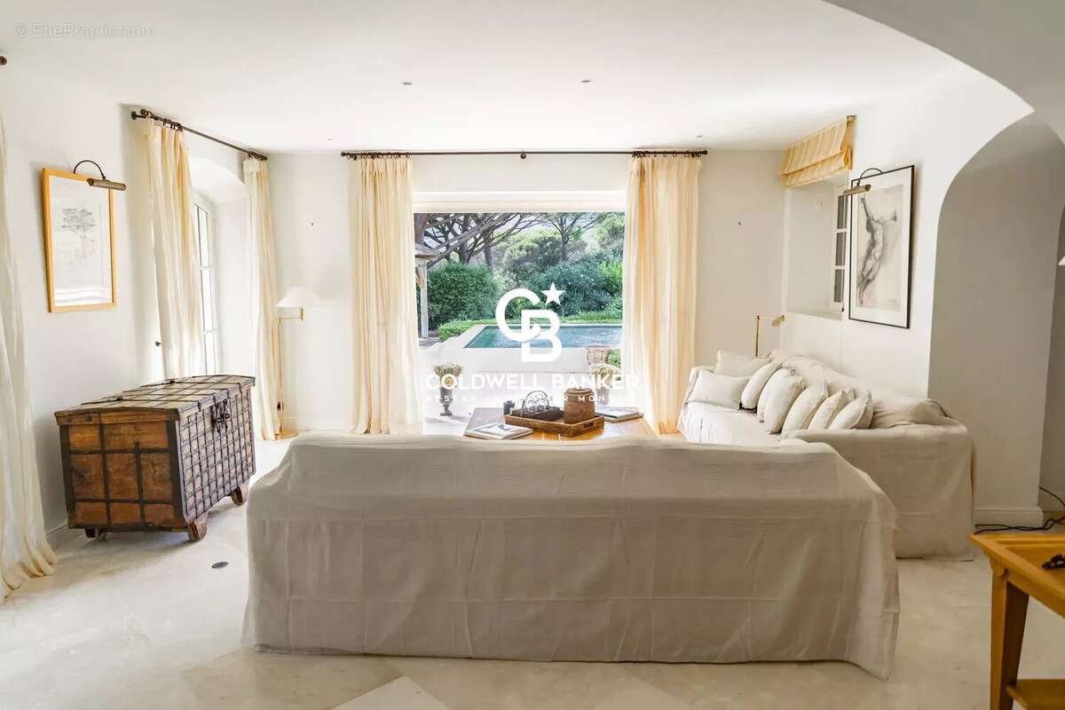 Maison à RAMATUELLE