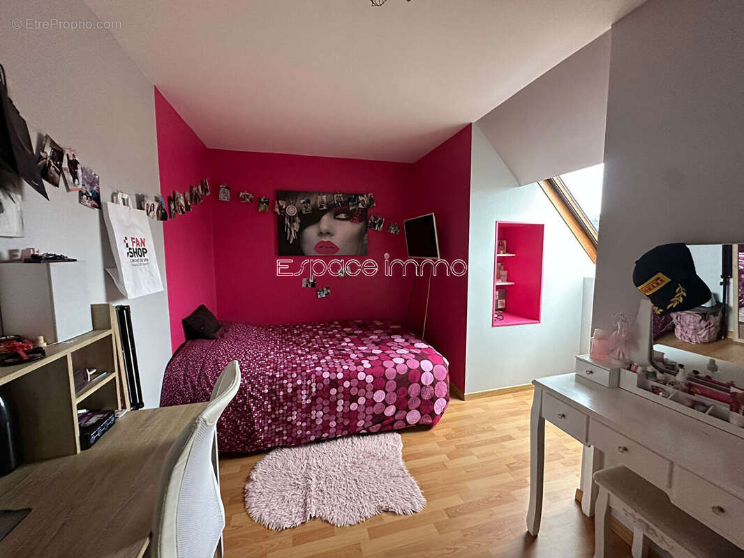 Maison à PISSY-POVILLE