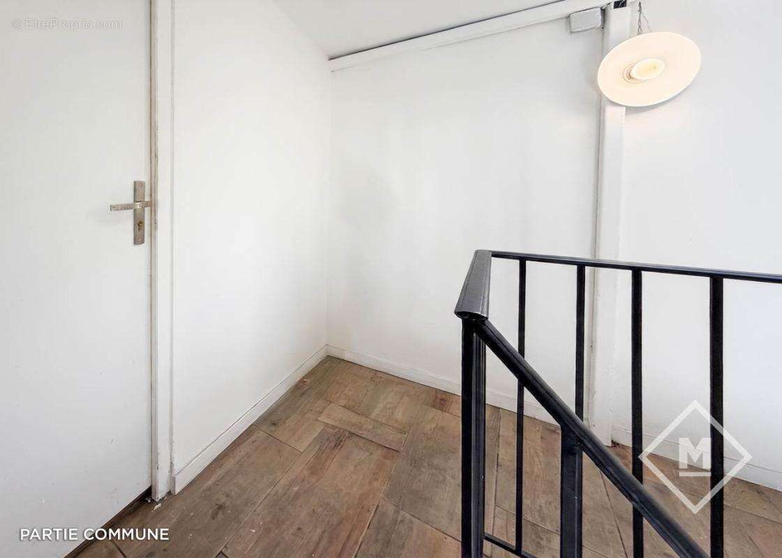 Appartement à MARSEILLE-3E