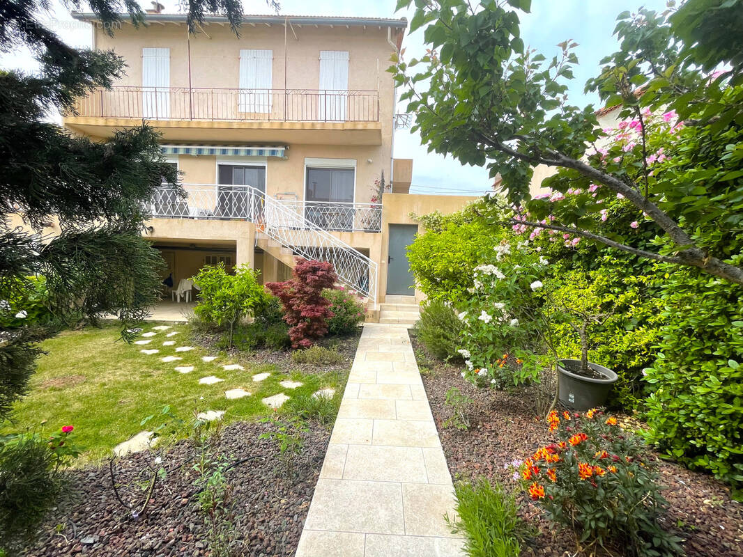 Maison à MARSEILLE-12E