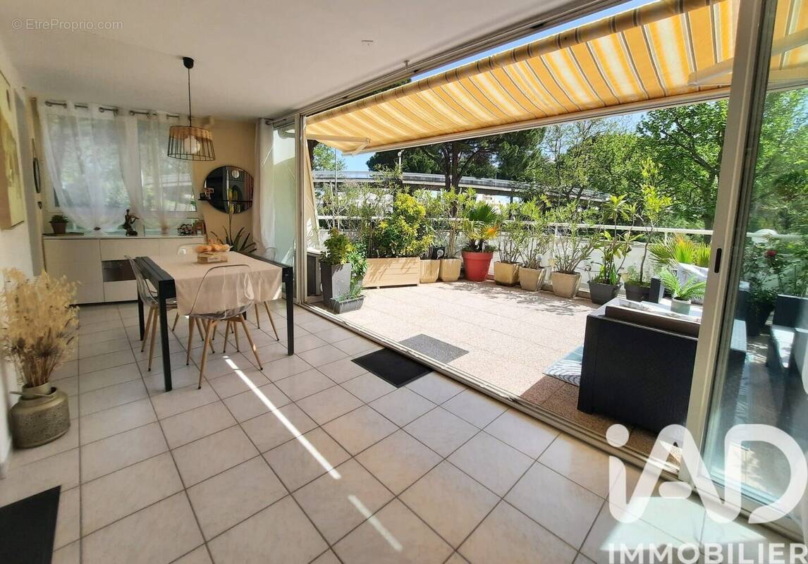 Photo 1 - Appartement à LA GRANDE-MOTTE