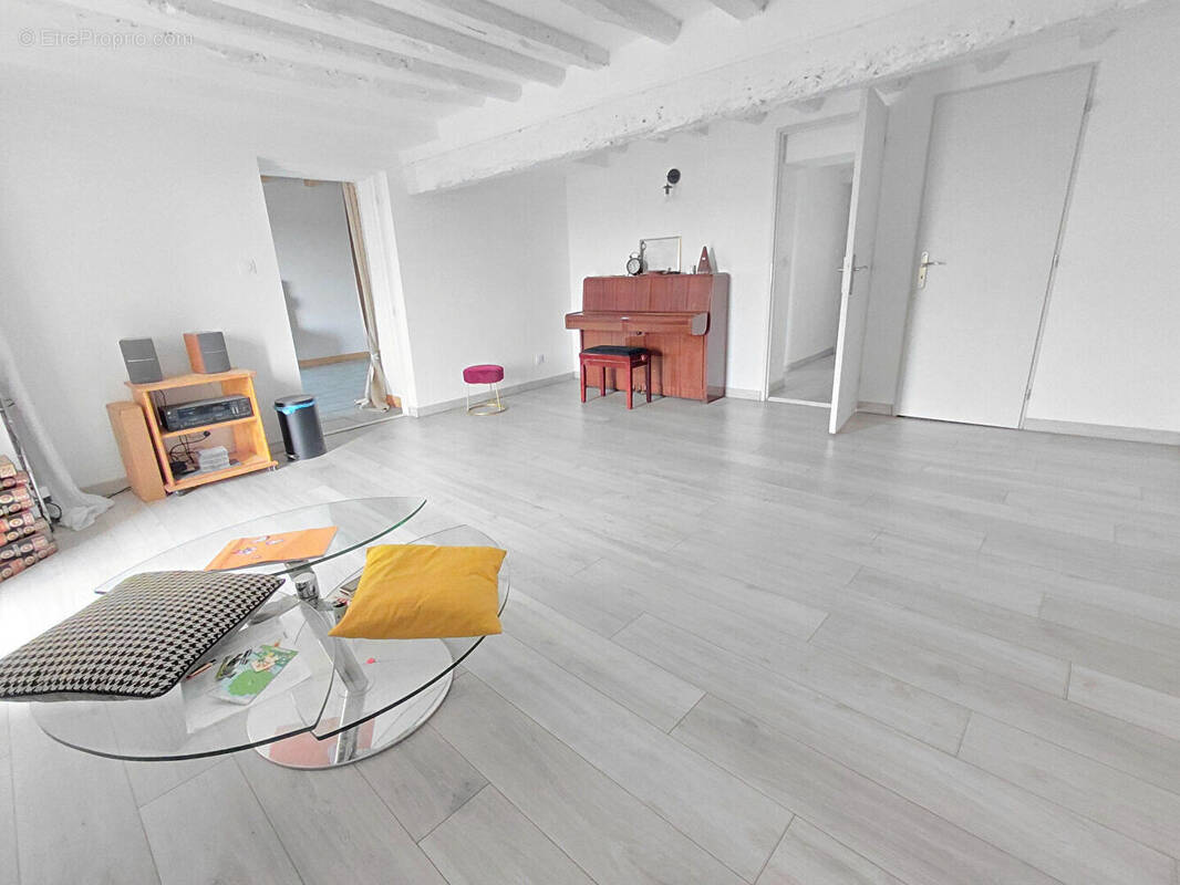 Maison à SAINT-MICHEL-DE-LANES