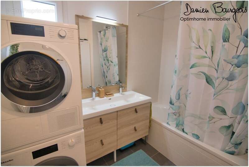 Appartement à CROZET