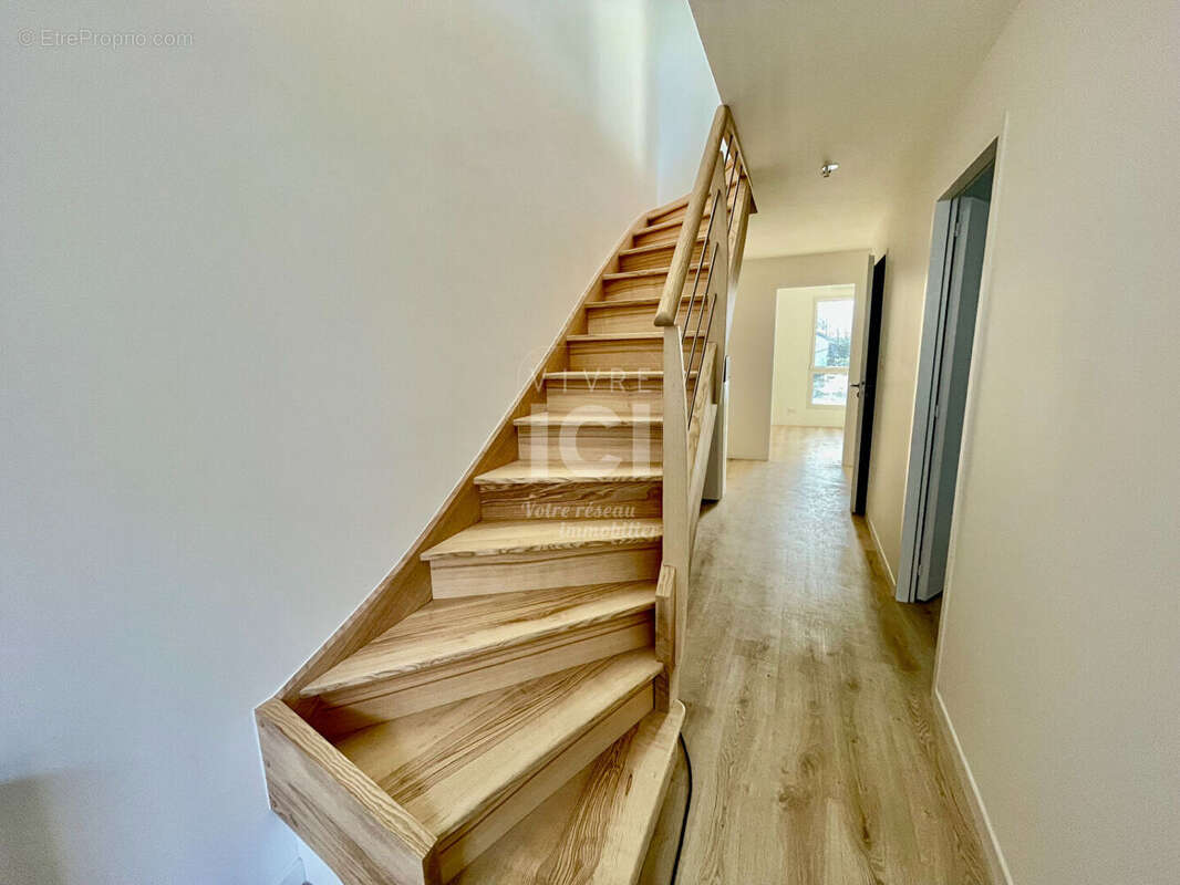 Appartement à TREILLIERES