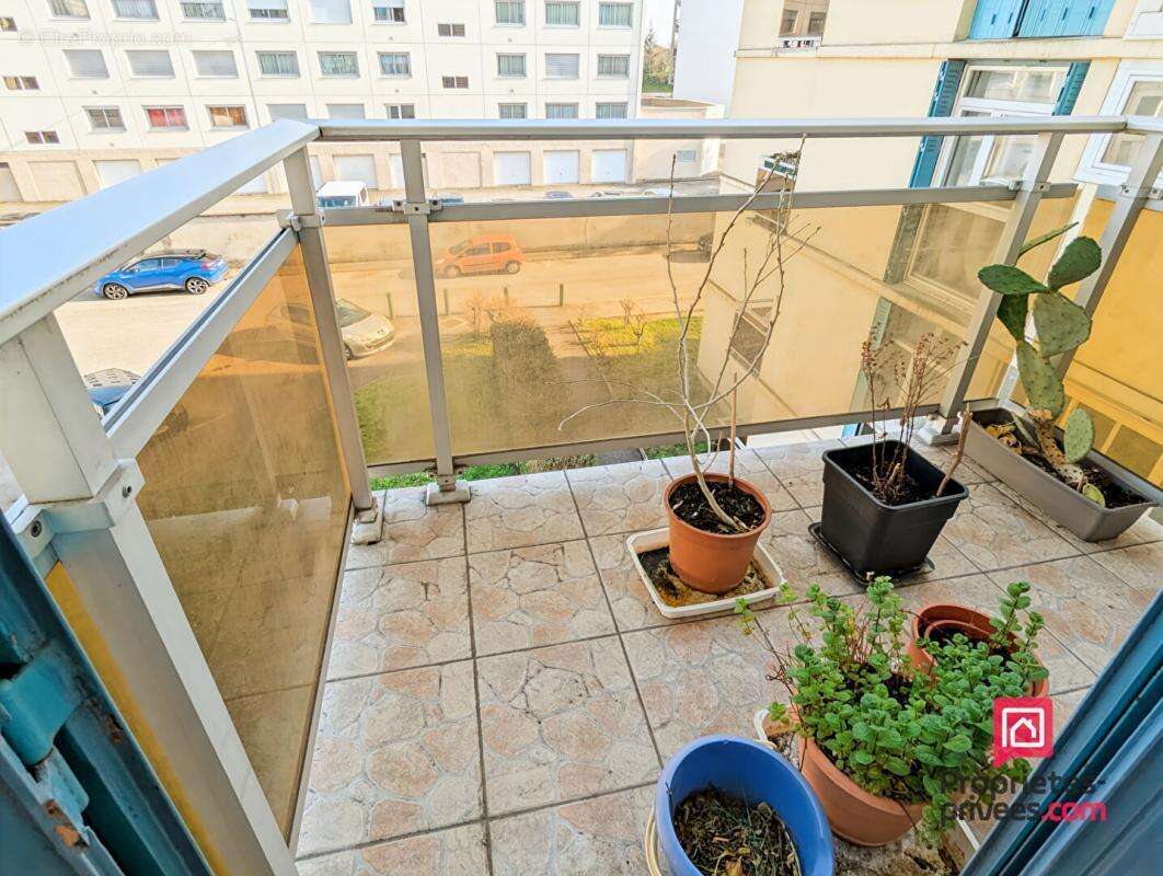 Appartement à LYON-8E