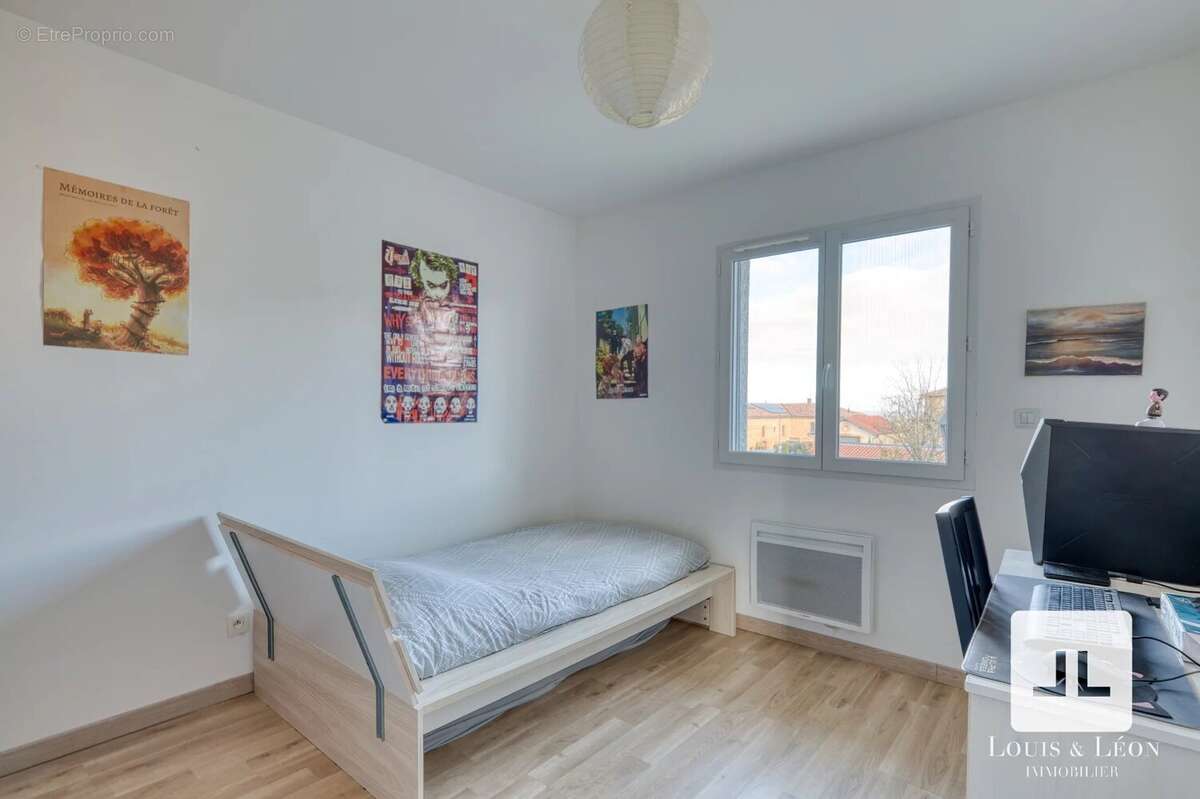 Maison à LACHASSAGNE