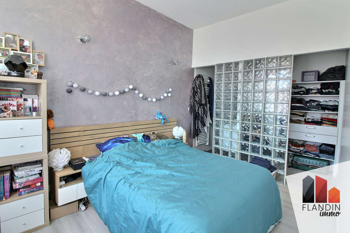 Appartement à MESSIMY