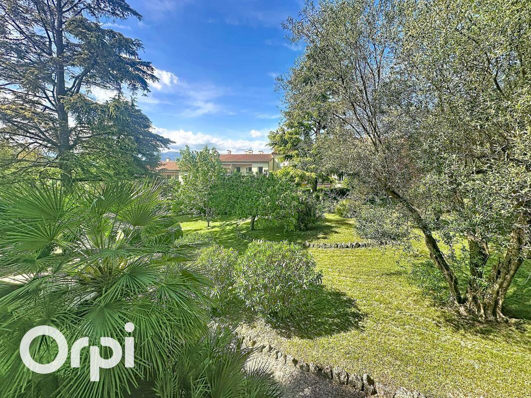 Appartement à VILLENEUVE-LOUBET