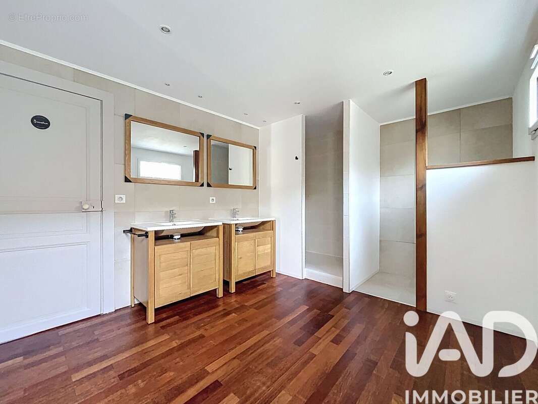 Maison 220 m² à Cazouls-Les-Beziers  - photo 9