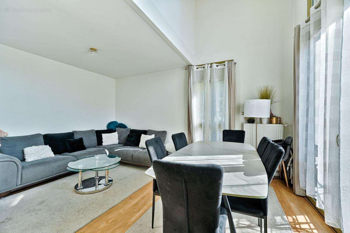 Appartement à JUVISY-SUR-ORGE