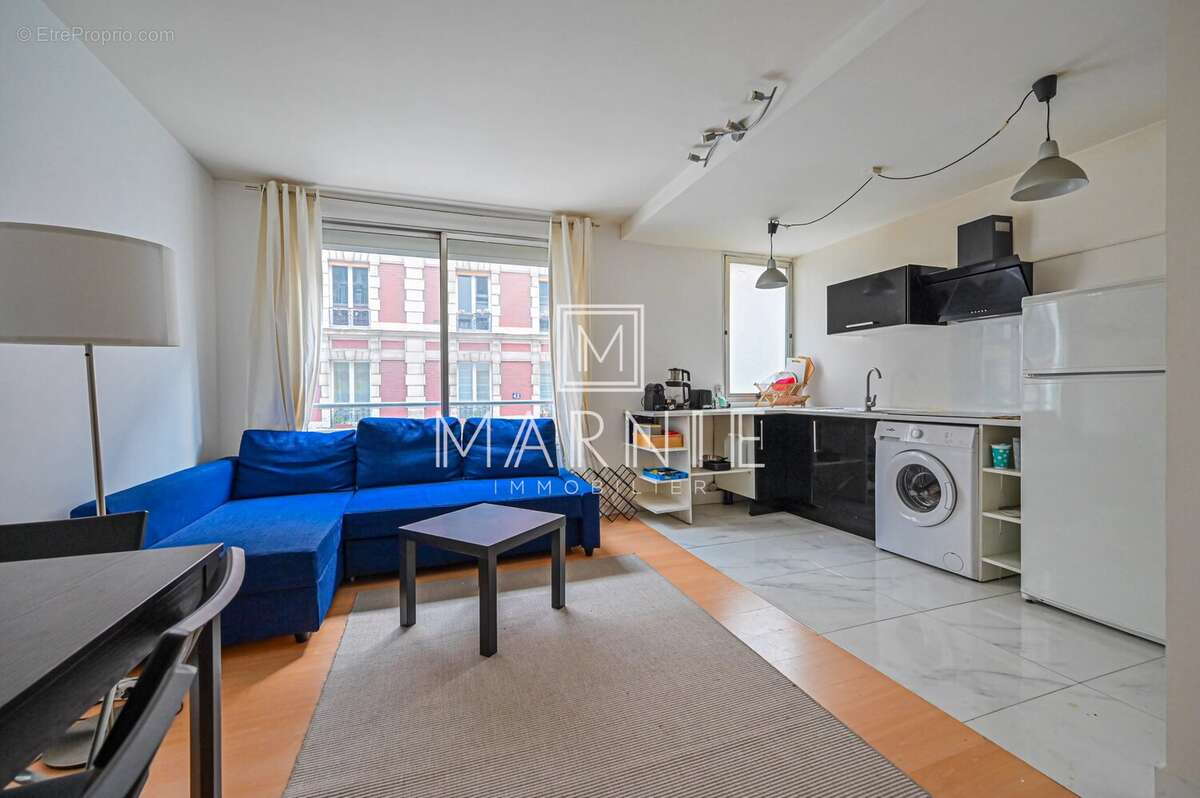 Appartement à PARIS-11E