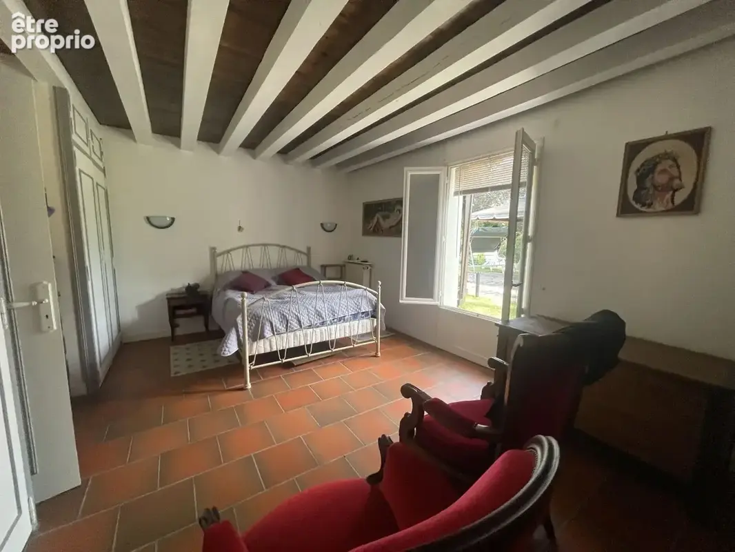 Propriété sur 2,4 hectares entre LIGNIERES  SAINT AMAND - photo 8