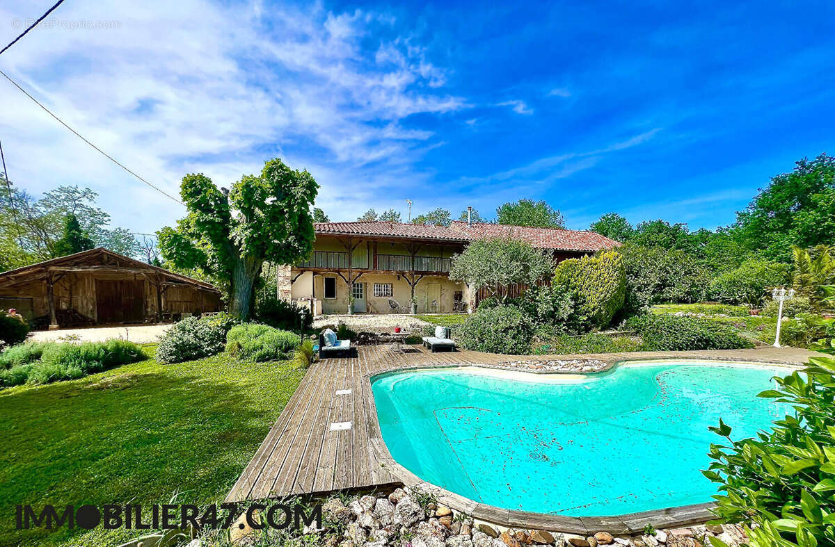 Maison à CASTELMORON-SUR-LOT