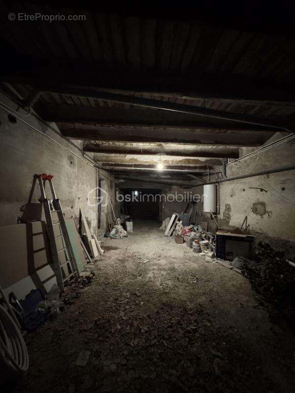 Appartement à BESSE-SUR-ISSOLE