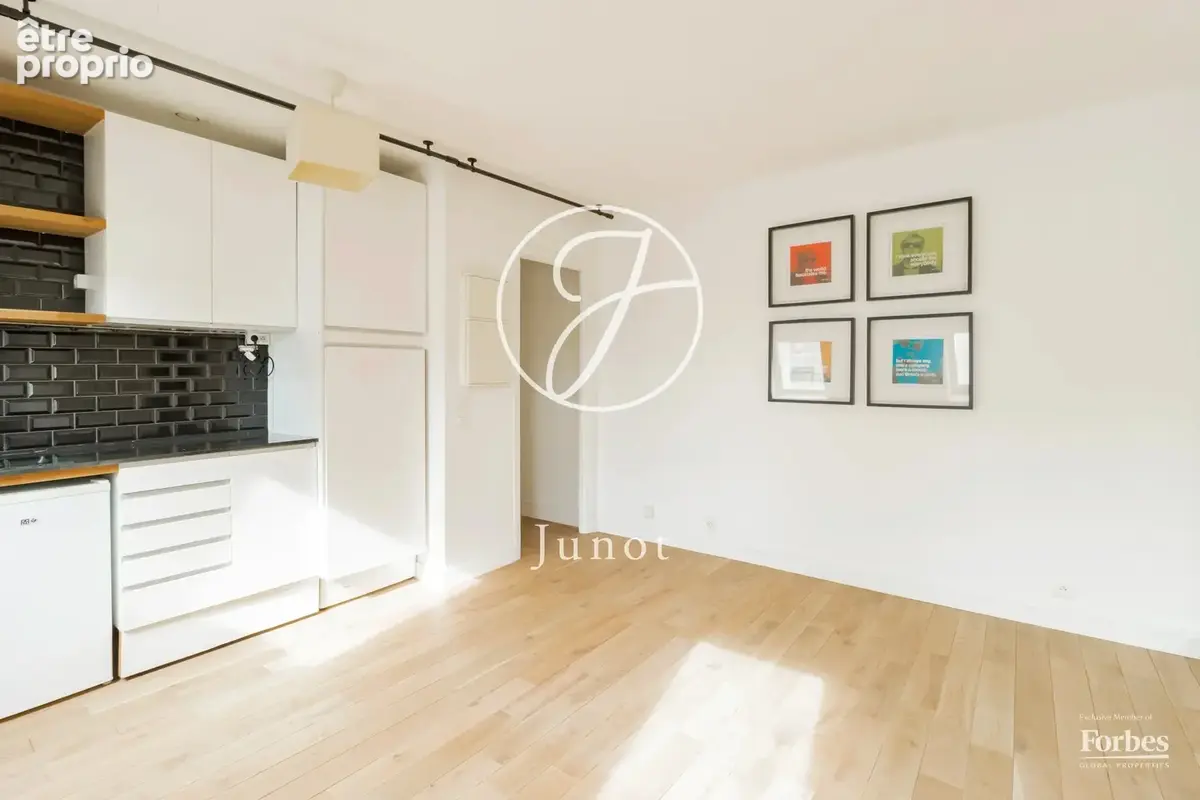 PARIS 16e - 24,09m²- KLEBER - Studio - Vue tour Eiffel - photo 9